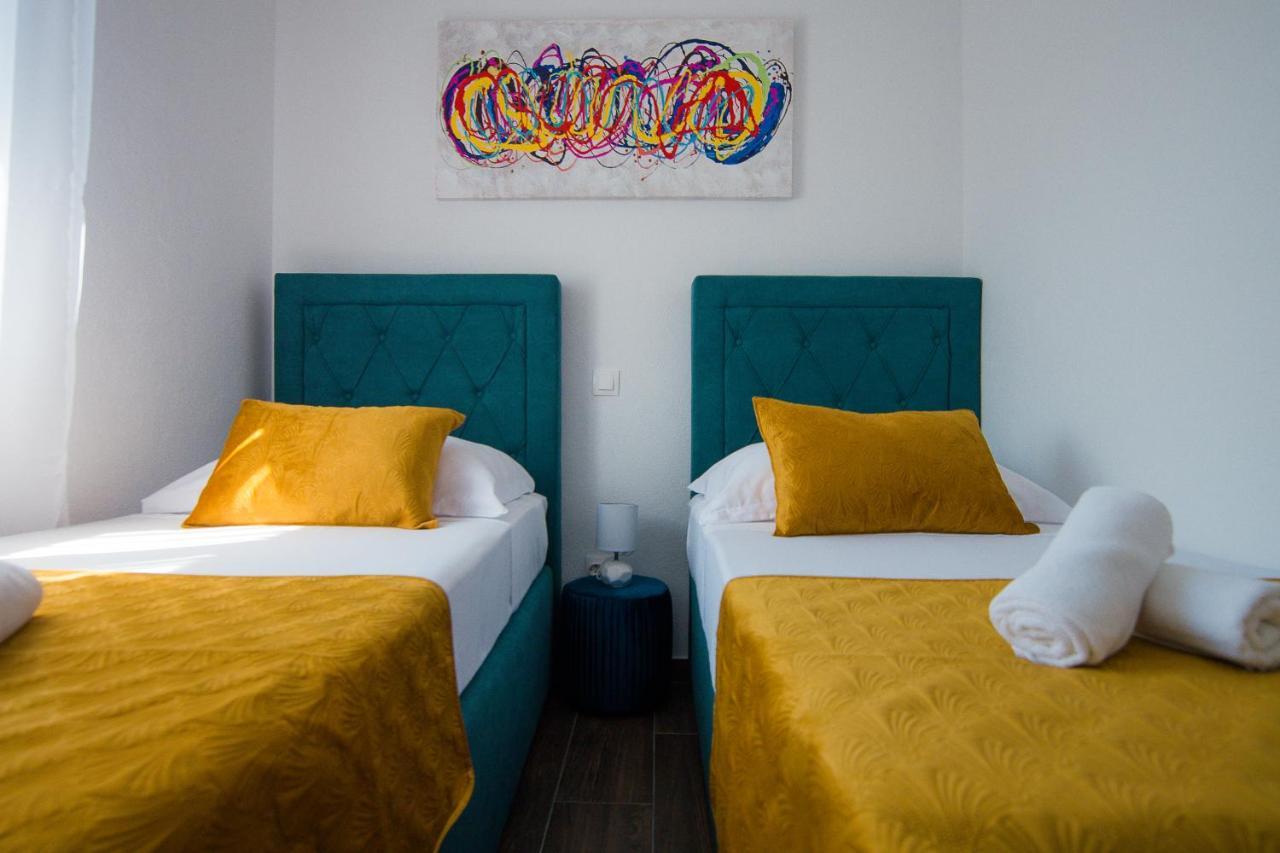 Holiday Home Moliva Donje Sitno Ngoại thất bức ảnh
