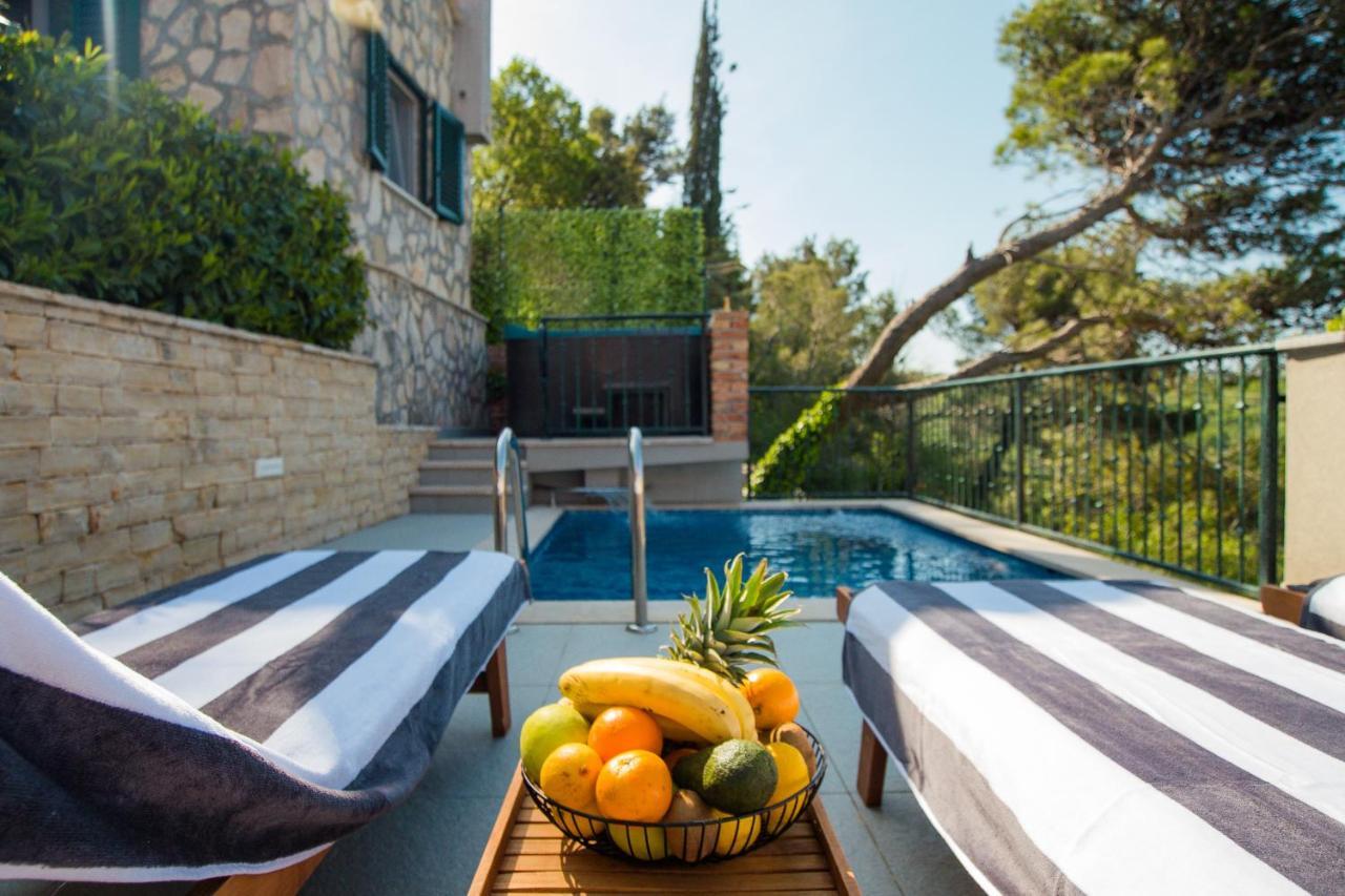Holiday Home Moliva Donje Sitno Ngoại thất bức ảnh